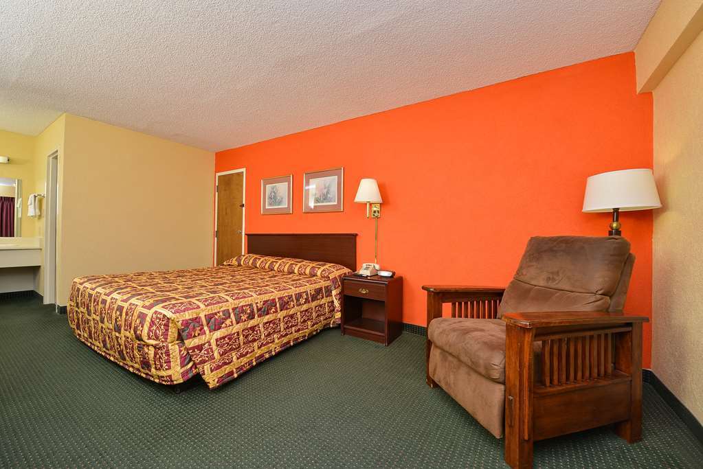 Super Value Inn 瓦尔多斯塔 客房 照片